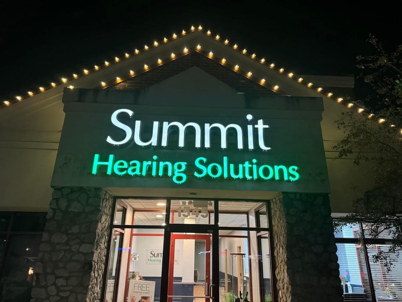 Cover image of Summit Hearing Solutions